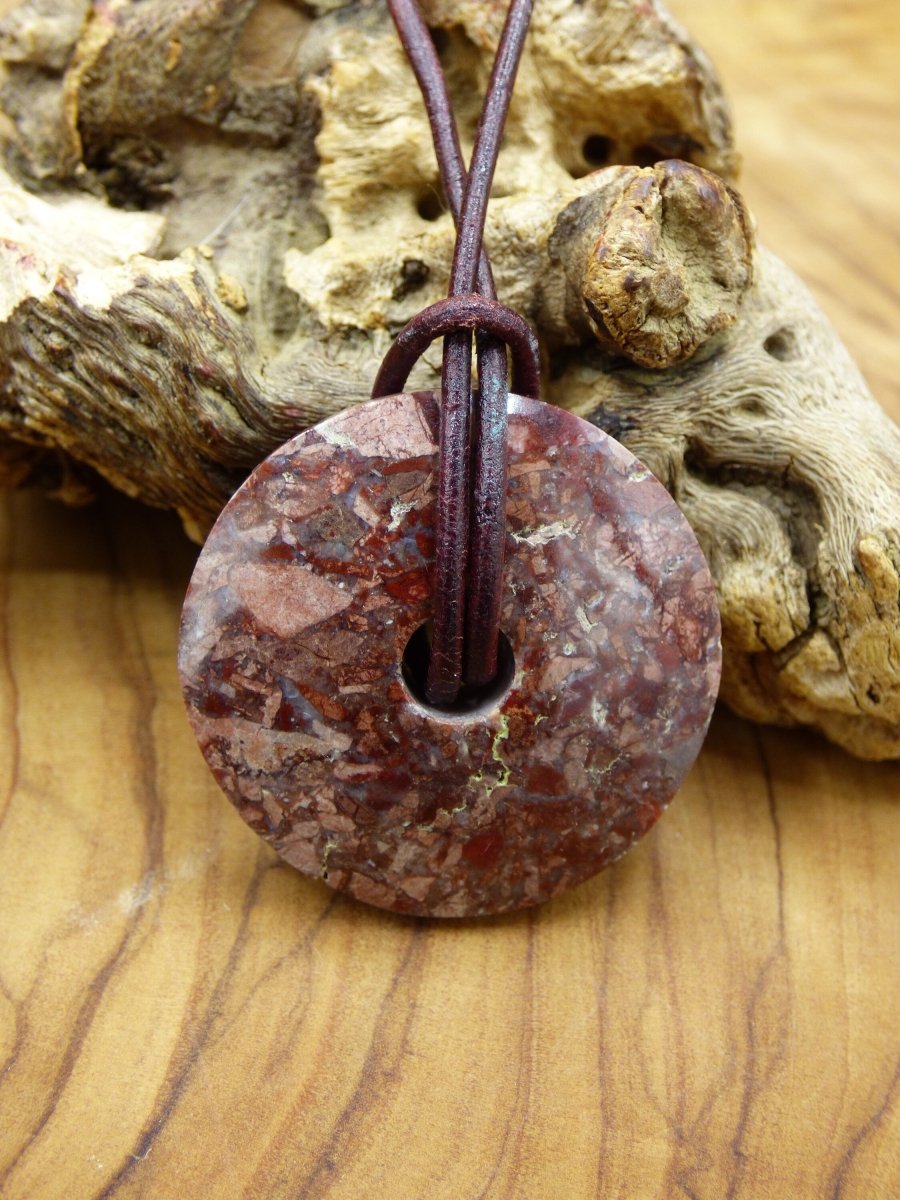 Huanucite - Roter Jaspis - Edelstein Kette rot Natur Heilstein Kristalle Schmuck Anhänger Er Sie Mann Frau Geschenk Rarität GOA Boho Ethno - Art of Nature Berlin