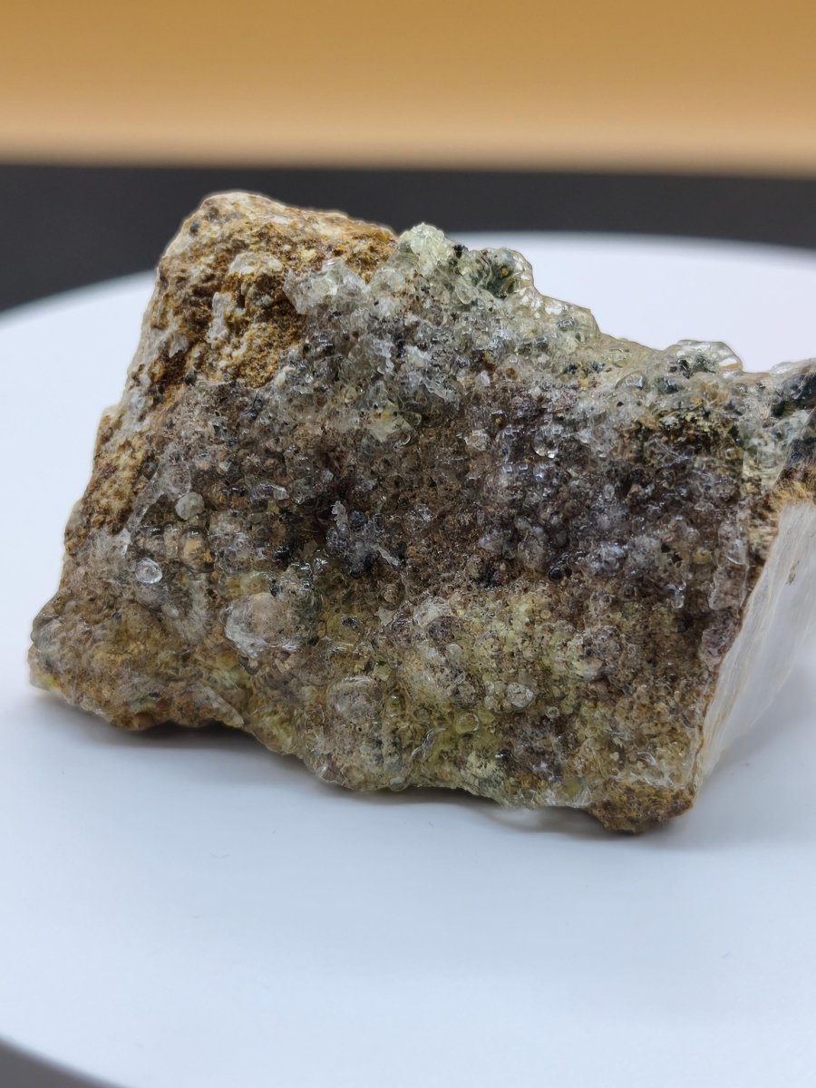 Hyalit Opal XL Namibia | UV aktiver Hyalit mit neongrüner Fluoreszenz | Traubige Mineralstufe Erongo| Sammler mineral Kristall Rarität - Art of Nature Berlin