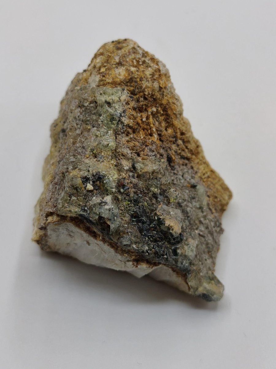 Hyalit Opal XL Namibia | UV aktiver Hyalit mit neongrüner Fluoreszenz | Traubige Mineralstufe Erongo| Sammler mineral Kristall Rarität - Art of Nature Berlin