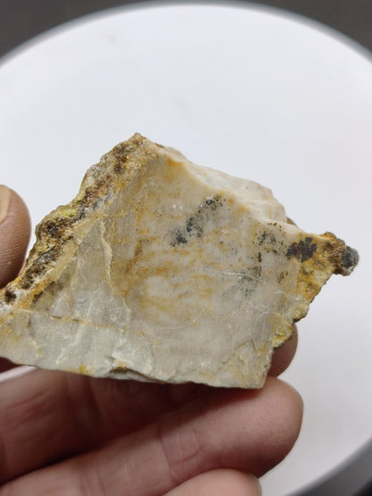 Hyalit Opal XL Namibia | UV aktiver Hyalit mit neongrüner Fluoreszenz | Traubige Mineralstufe Erongo| Sammler mineral Kristall Rarität - Art of Nature Berlin