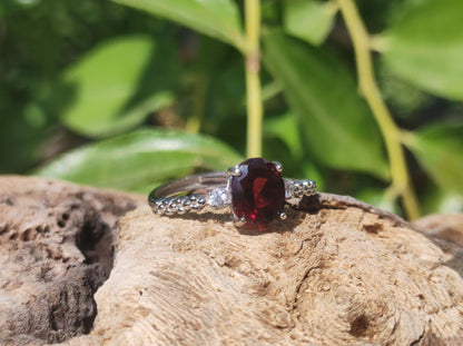 Garnet - Ring - 925 silver adjustable size - gemstone healing stone red nature precious energy power jewelry quality rarity gift woman