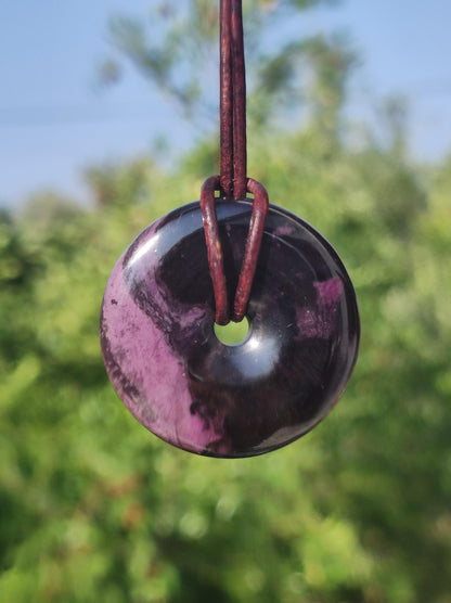 Sugilite protection donut gemstone crystal healing stone rarity rare collector sugilite purple pendant round gift man woman he her friend violet