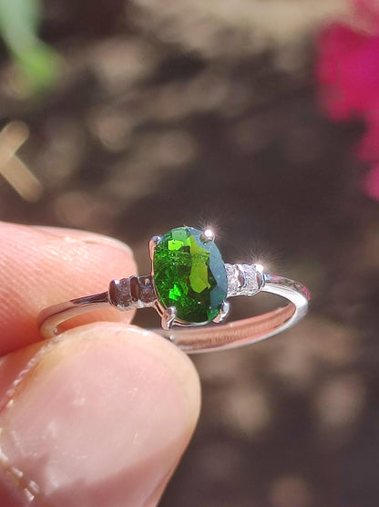 Chrome Diopside - Ring - 925 Silver - Adjustable Size - Gemstone Healing Stone Energy Power Women Ring Jewelry Precious Diopside