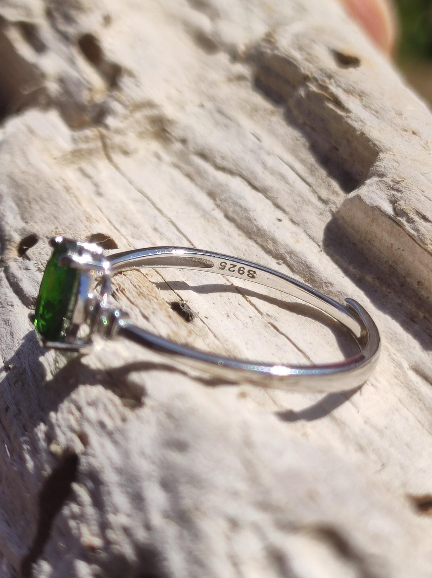 Chrome Diopside - Ring - 925 Silver - Adjustable Size - Gemstone Healing Stone Energy Power Women Ring Jewelry Precious Diopside