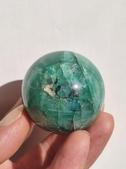 Quantum Quattro AAA Sphère ~ Boule de pierres précieuses magiques Massage et décoration Cristal Méditation Pierre de guérison Rareté Collecteur Minéral Chrysocolle Ronde