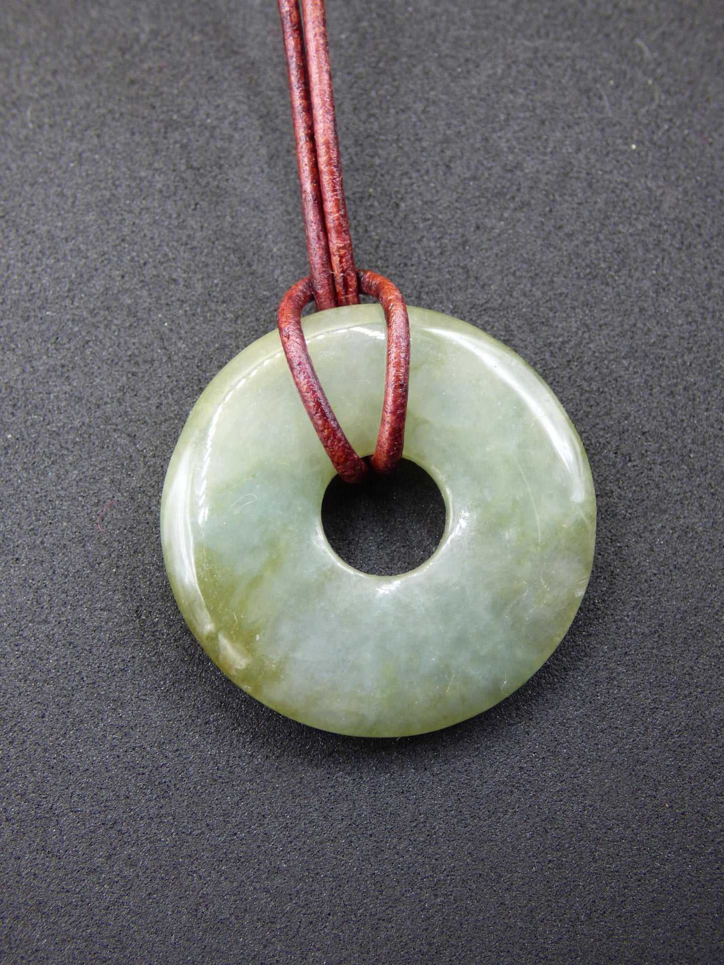 Birmanie Jade Donut *Rarité* ~ Collier de pierres précieuses ~HIPPIE ~GOA ~Boho ~Tibet ~Ethno ~Nature ~Donut ~Symbole de protection ~Pierre de guérison