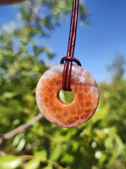 Agate de feu ~ Donut 30mm ~ Collier de pierres précieuses ~HIPPIE ~GOA ~Boho ~Tibet ~Ethno ~Nature ~Donut ~Symbole de protection ~Pierre de guérison ~Rairtät