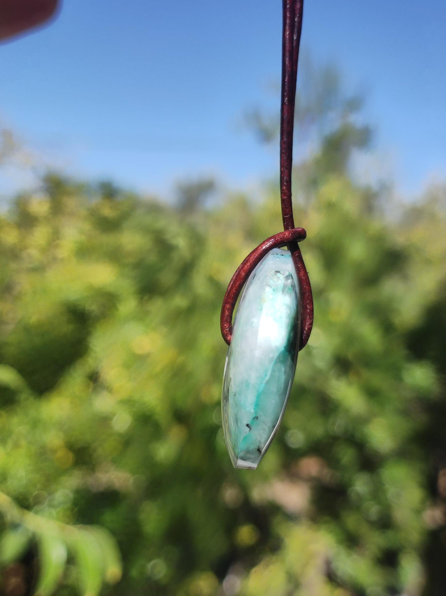 Quantum Quattro Chrysocoll Collier de pierres précieuses de 30 mm Pierre de guérison Symbole de protection Homme Femme Bonheur HIPPIE GOA Boho Tibet Ethnique Naturel Rareté Cadeau