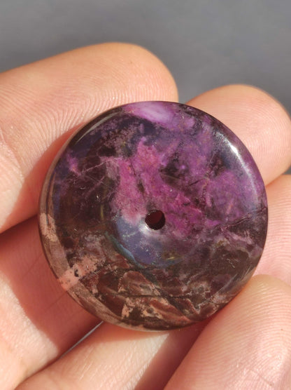 Sugilite protection donut gemstone crystal healing stone rarity rare collector sugilite purple pendant round gift man woman he her friend violet