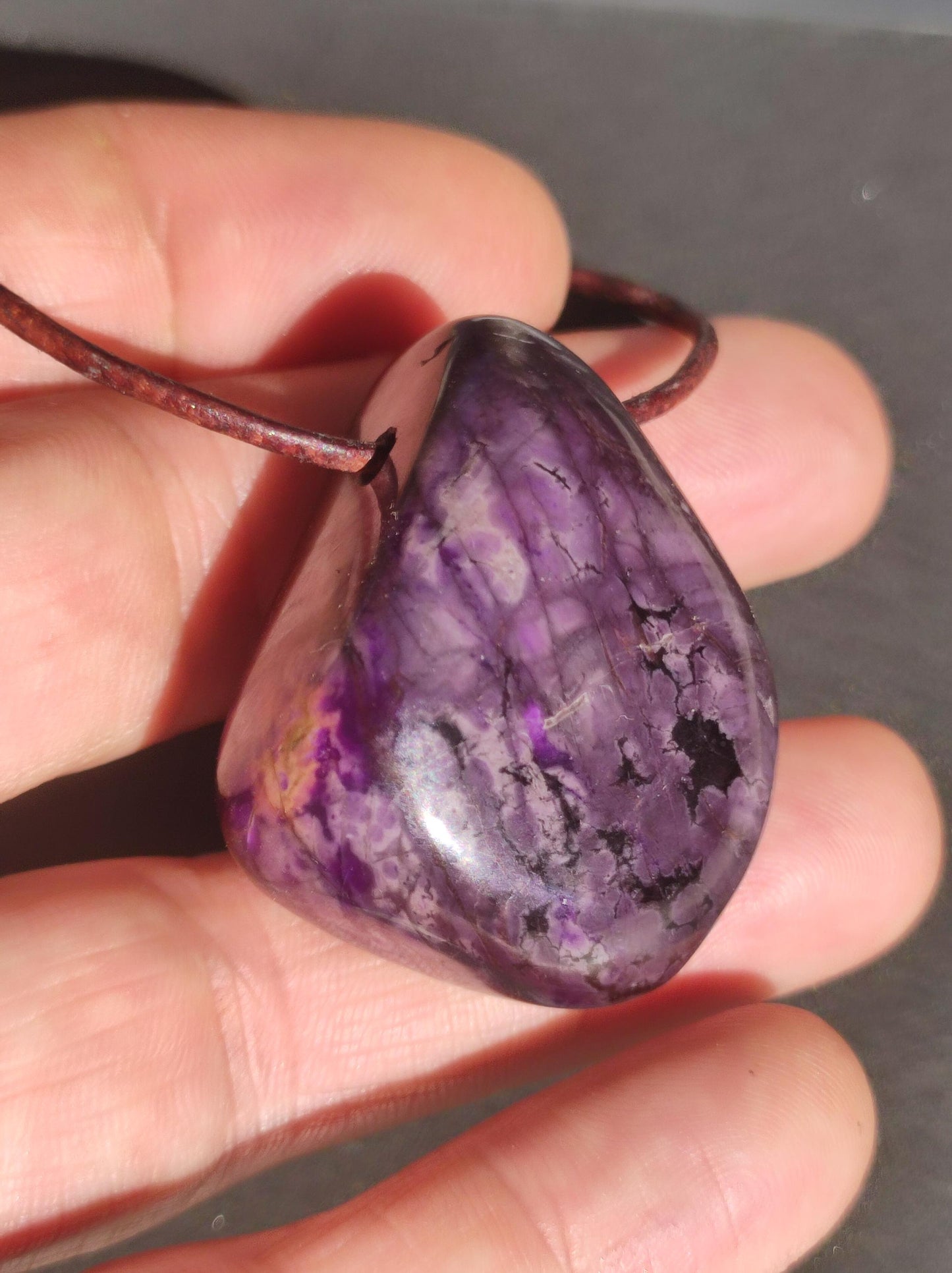 Collier de pierres précieuses Sugilite rare rareté HIPPIE GOA Boho Ethno Nature pierre de guérison investissement de collection Sugilite violette