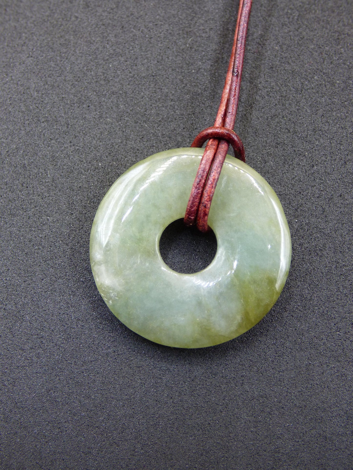 Birmanie Jade Donut *Rarité* ~ Collier de pierres précieuses ~HIPPIE ~GOA ~Boho ~Tibet ~Ethno ~Nature ~Donut ~Symbole de protection ~Pierre de guérison