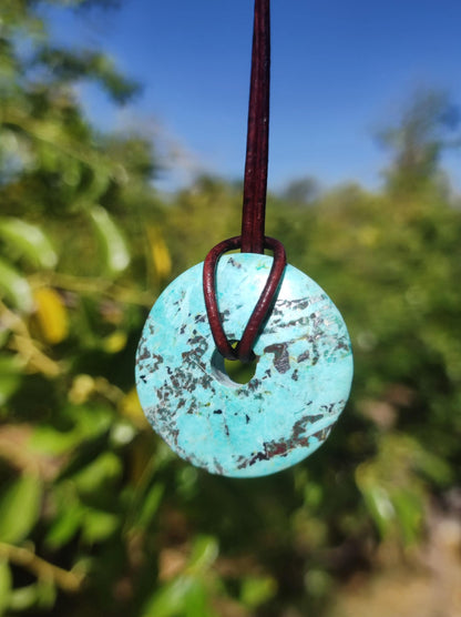 Chrysocolla Chrysocolla Donut 30mm Collier de pierres précieuses Pierre de guérison Symbole de protection Homme Femme Bonheur HIPPIE GOA Boho Tibet Ethnique Naturel Rareté Cadeau