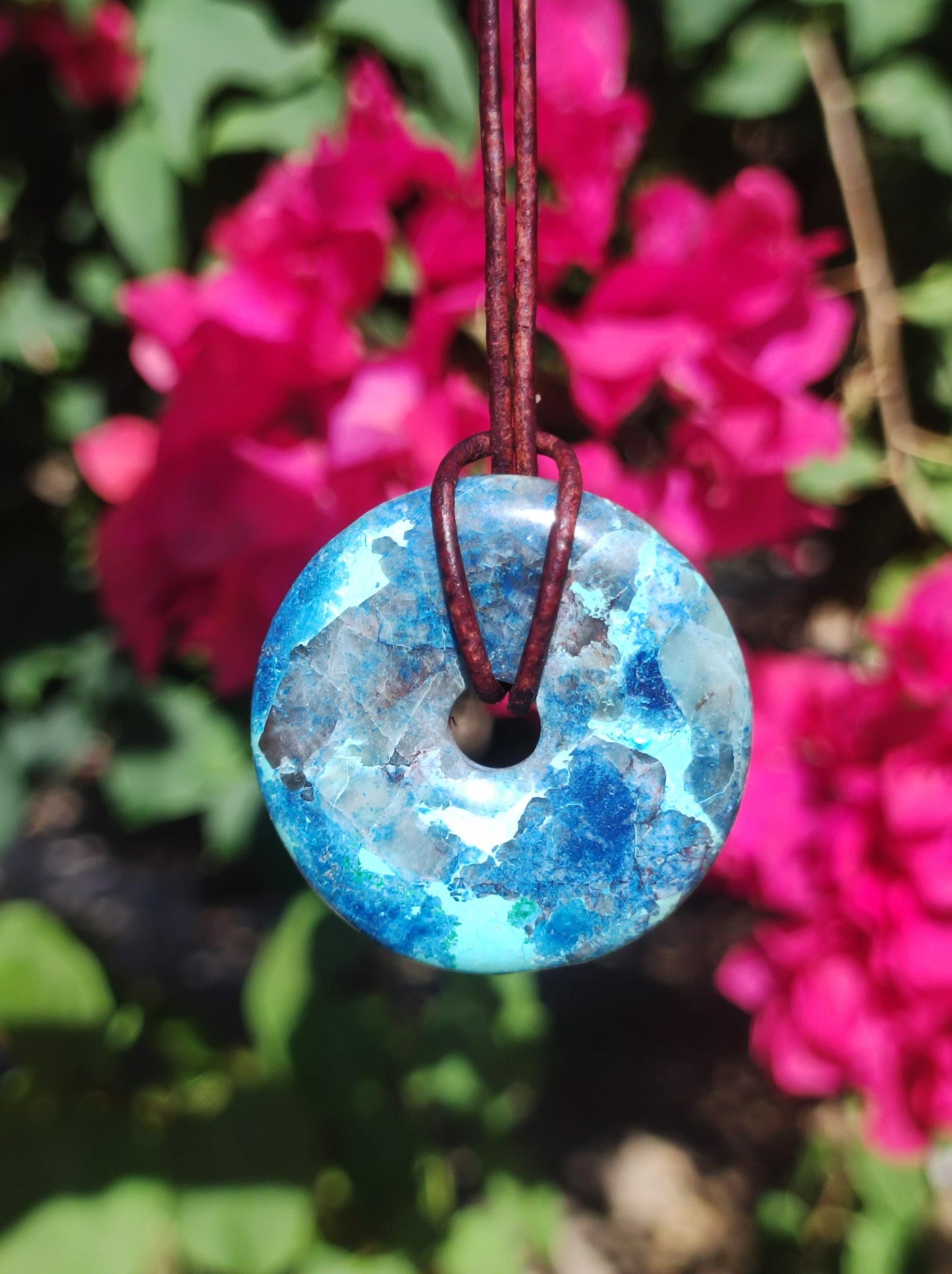 Shattuckite - Chrysocolla Donut Collier de pierres précieuses Pierre de guérison Symbole de protection Homme Femme Bonheur HIPPIE GOA Boho Tibet Ethnique Naturel Rareté Cadeau