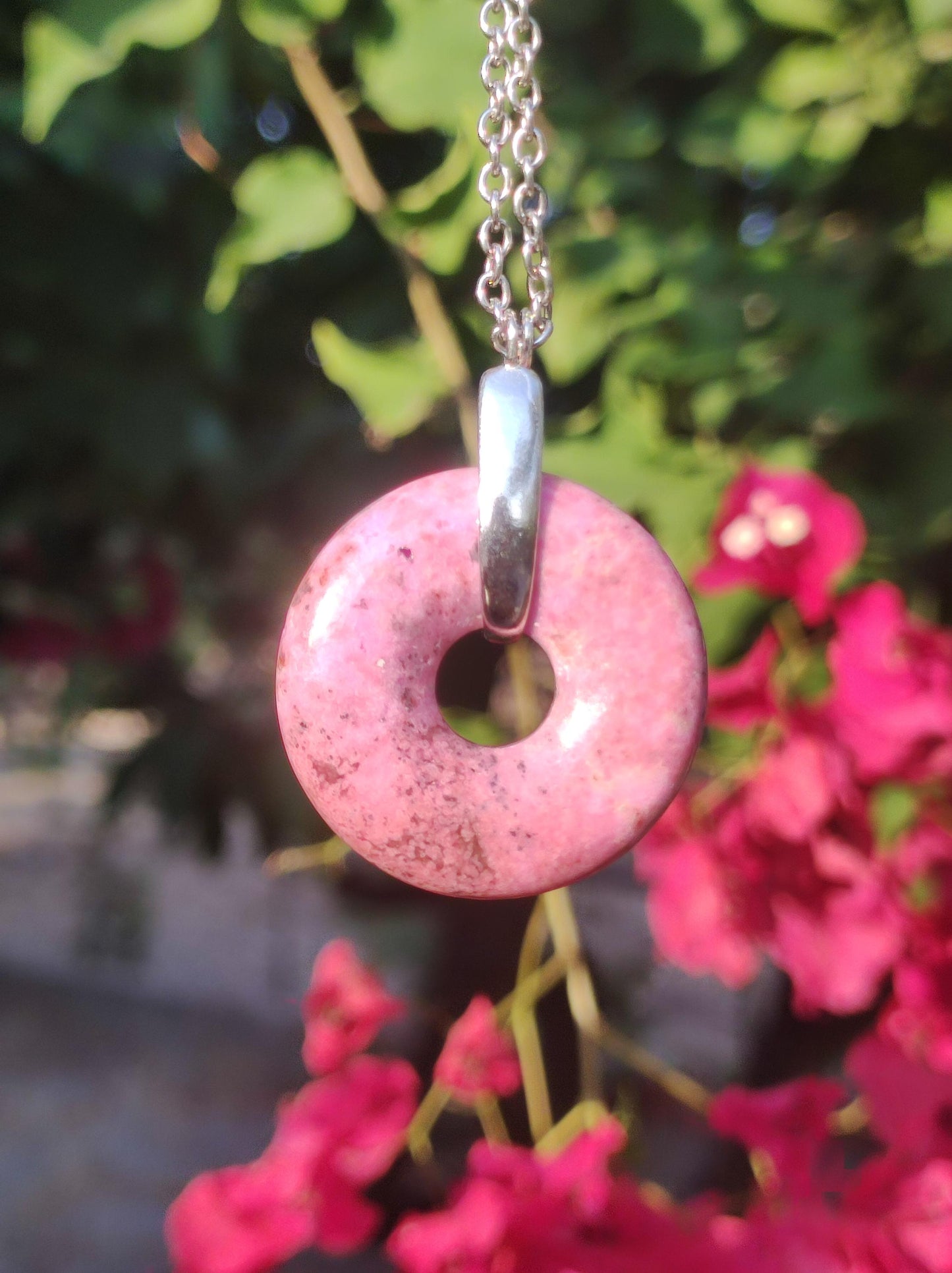 Cobalt Calcit Kobaltcalcit Schutz Donut Edelstein Kette pink rosa Natur Heilstein Rarität Frau Geschenk Sammler Energie Kraft Ruhe Glück