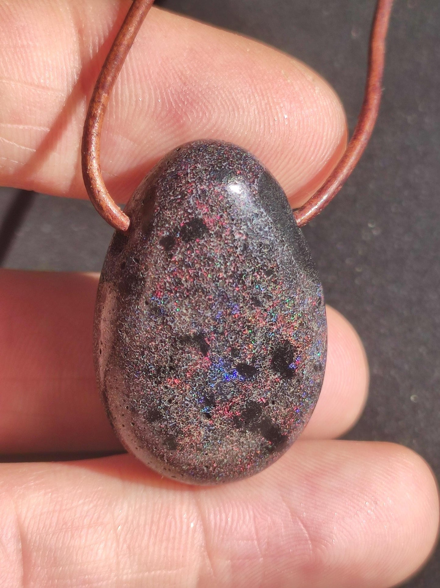 Black Opal - Edelstein Kette bunt funkelnd Rarität Natur Heilstein Energie Chakra Kristall Anhänger Mann Frau Kind Vater Geschenk Er Sie