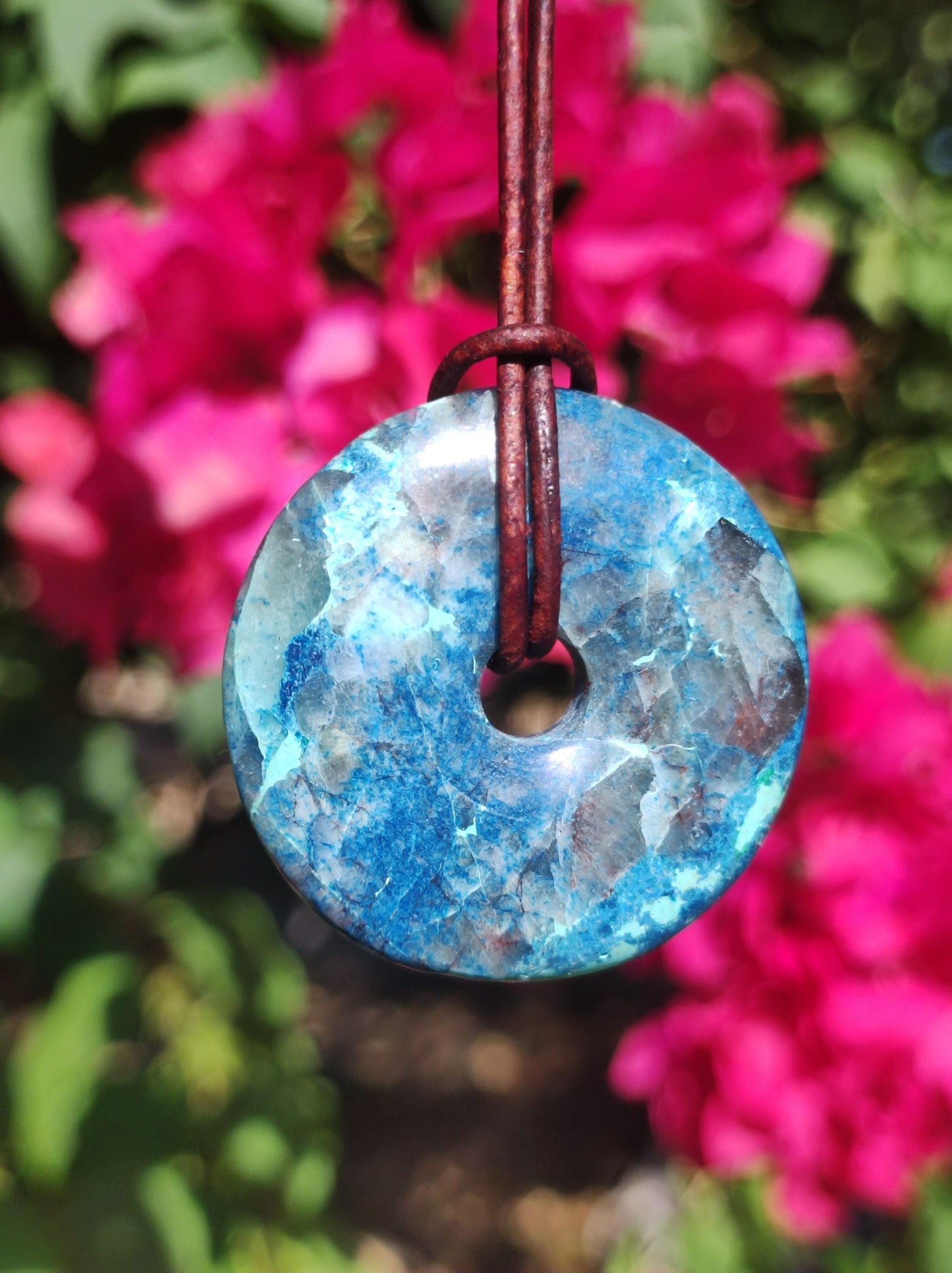 Shattuckite - Chrysocolla Donut Collier de pierres précieuses Pierre de guérison Symbole de protection Homme Femme Bonheur HIPPIE GOA Boho Tibet Ethnique Naturel Rareté Cadeau