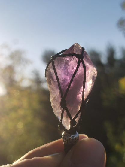 Amethyst roh ~ Makramee Edelstein Kette lila Natur Rarität Heilstein Kristall HIPPIE Boho Mann Frau Mutter Geschenk Er Sie roh Mineral