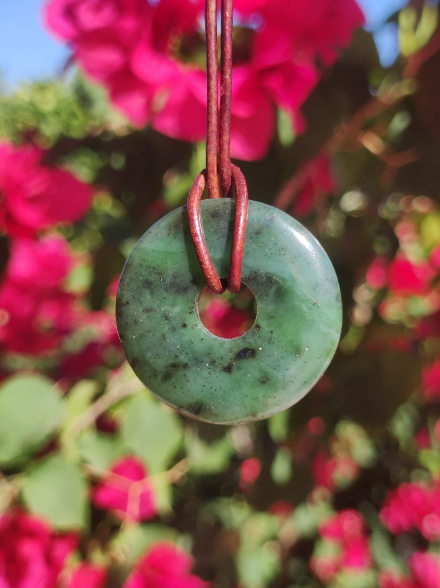 Nephrit Jade ~ Edelstein Kette Donut grün Natur Heilstein Schutzsymbol Mann Frau Er Sie Glück HIPPIE GOA Boho Tibet Ethno Rarität Geschenk