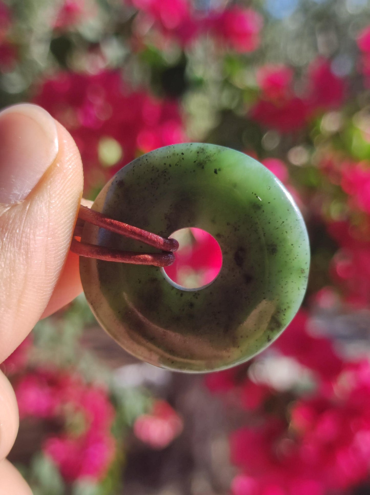 Nephrit Jade ~ Edelstein Kette Donut grün Natur Heilstein Schutzsymbol Mann Frau Er Sie Glück HIPPIE GOA Boho Tibet Ethno Rarität Geschenk