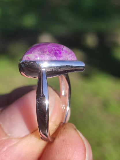 Sugilith Ring - 925 Sterling Silber - Edelstein lila Heilstein Natur Cabochon Frau Geschenk Sie Muttertag Oma Weihnachten Kristall Selten