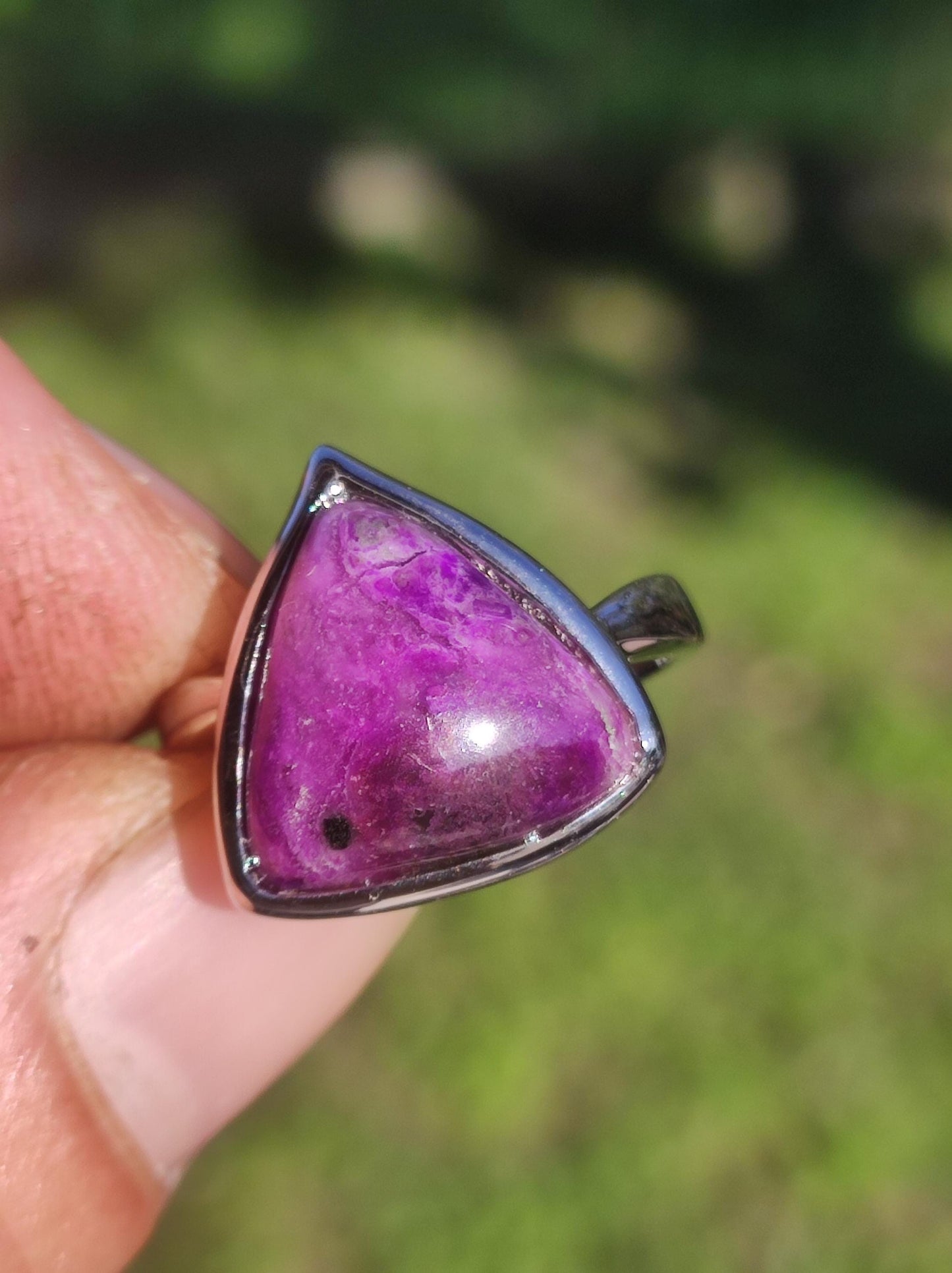 Sugilith Ring - 925 Sterling Silber - Edelstein lila Heilstein Natur Cabochon Frau Geschenk Sie Muttertag Oma Weihnachten Kristall Selten