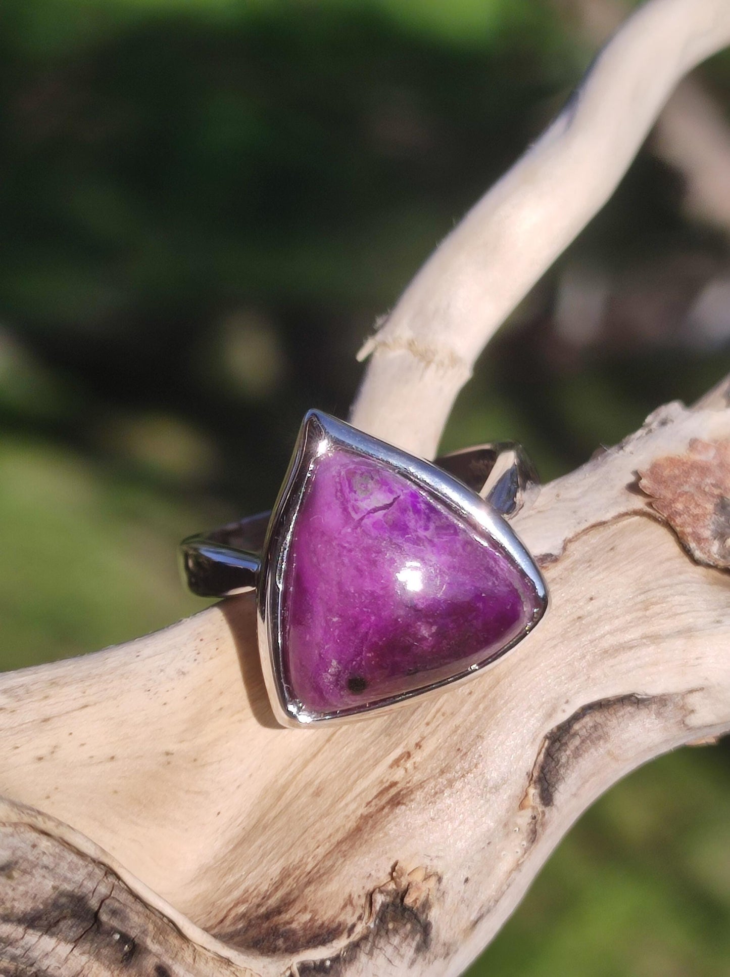 Sugilith Ring - 925 Sterling Silber - Edelstein lila Heilstein Natur Cabochon Frau Geschenk Sie Muttertag Oma Weihnachten Kristall Selten