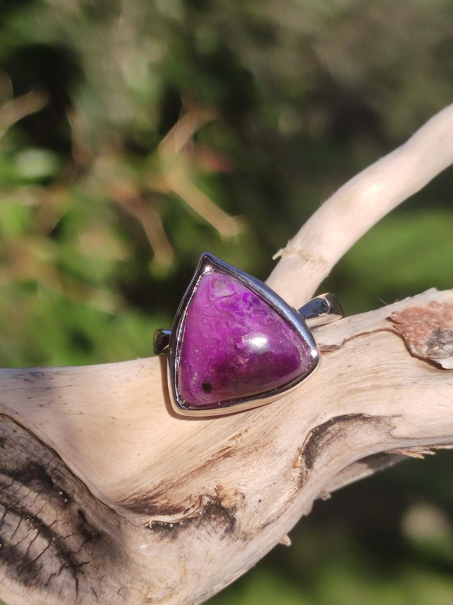 Sugilith Ring - 925 Sterling Silber - Edelstein lila Heilstein Natur Cabochon Frau Geschenk Sie Muttertag Oma Weihnachten Kristall Selten