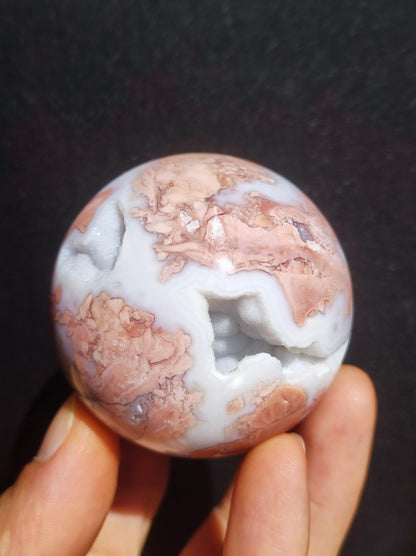 Druzy Geode Kirschblüten Achat - Edelstein Kugel Deko Kristall Sphere Meditation Heilstein Natur Geschenk Er Sie Mann Frau Selten Rarität