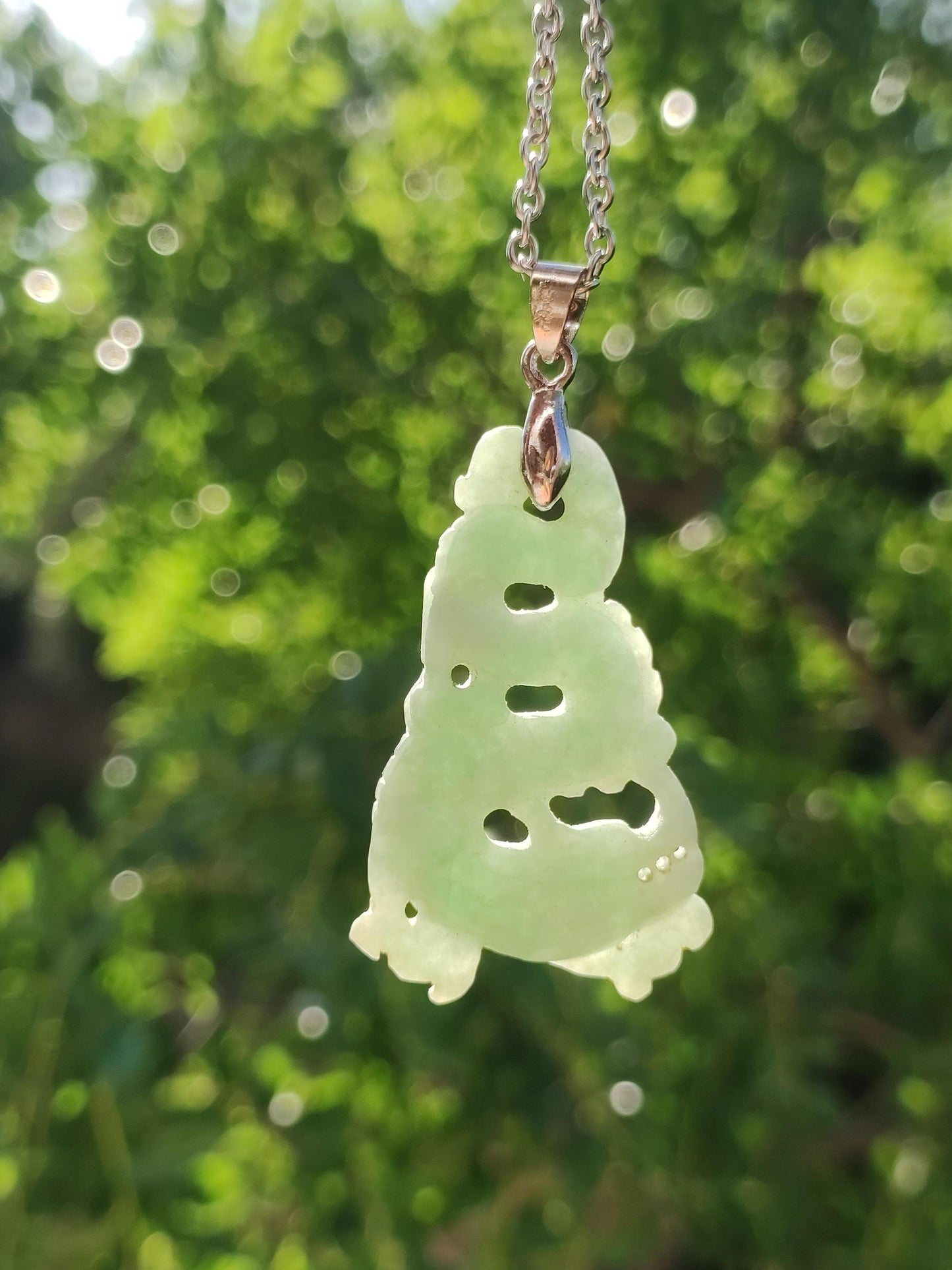 Birmanie Jade Un dragon de qualité *Rarité* Collier de pierres précieuses HIPPIE Boho Ethnique Pierre de guérison naturelle Rareté Bijoux en cristal Pendentif Nature Power Stone