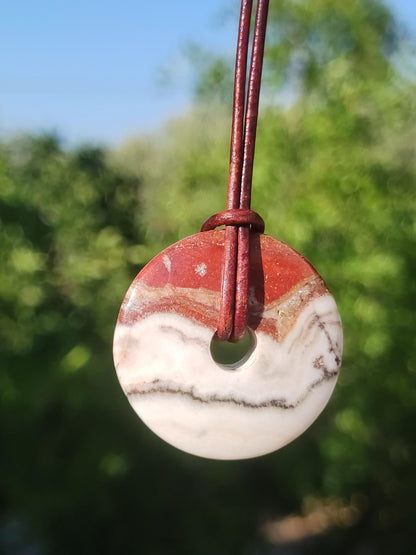 Red River Sunset Calcite ~ Donut Gemstone Collier Rond Cercle HIPPIE GOA Boho Ethno Nature Healing Stone Galaxy Universe Mica Power Stone River