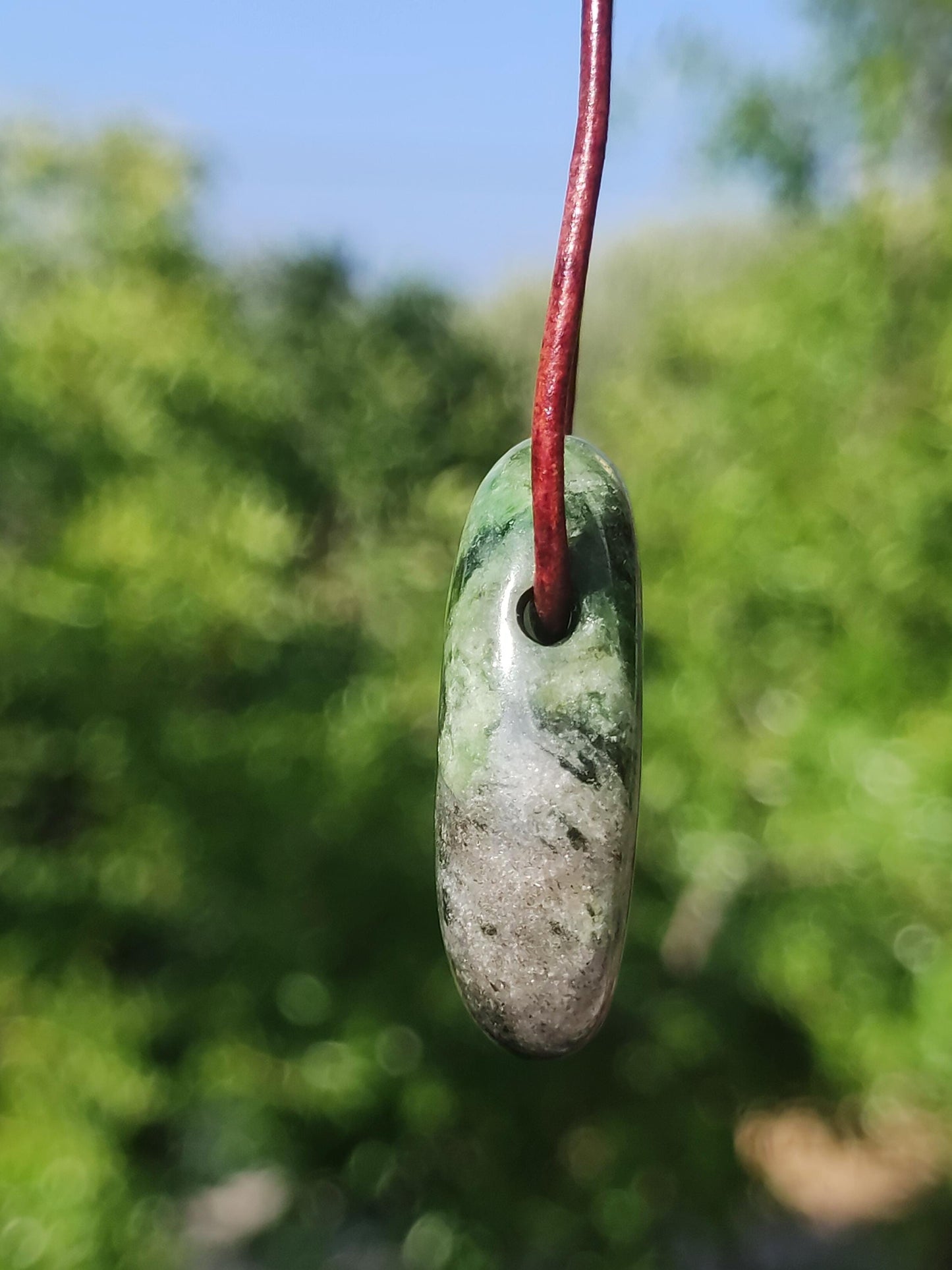 Diopside ~ Collier de pierres précieuses vert HIPPIE GOA Boho ethnique pierre de guérison naturelle rareté cristaux bijoux pendentif pierre naturelle Russie cadeau magique