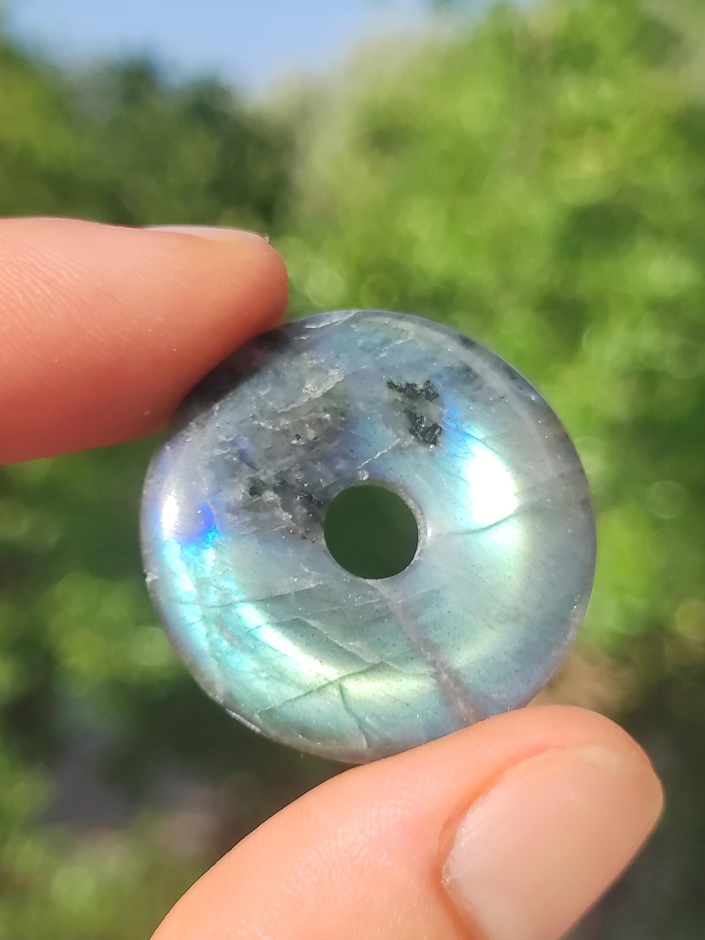 Labradorite ~ Donut 30mm ~ Collier de pierres précieuses Bleu Chatoyant Rareté Naturelle Protection Symbole Pierre de Guérison Cristal HIPPIE GOA Boho Tibet Ethno