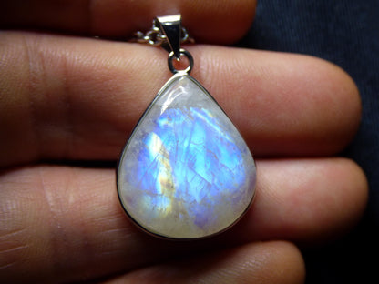 Moonstone - 925 Sterling Silver Gemstone Necklace Blue Shimmer Unique Rare Healing Stone Natural Precious Dream Man Woman He She Gift Friend