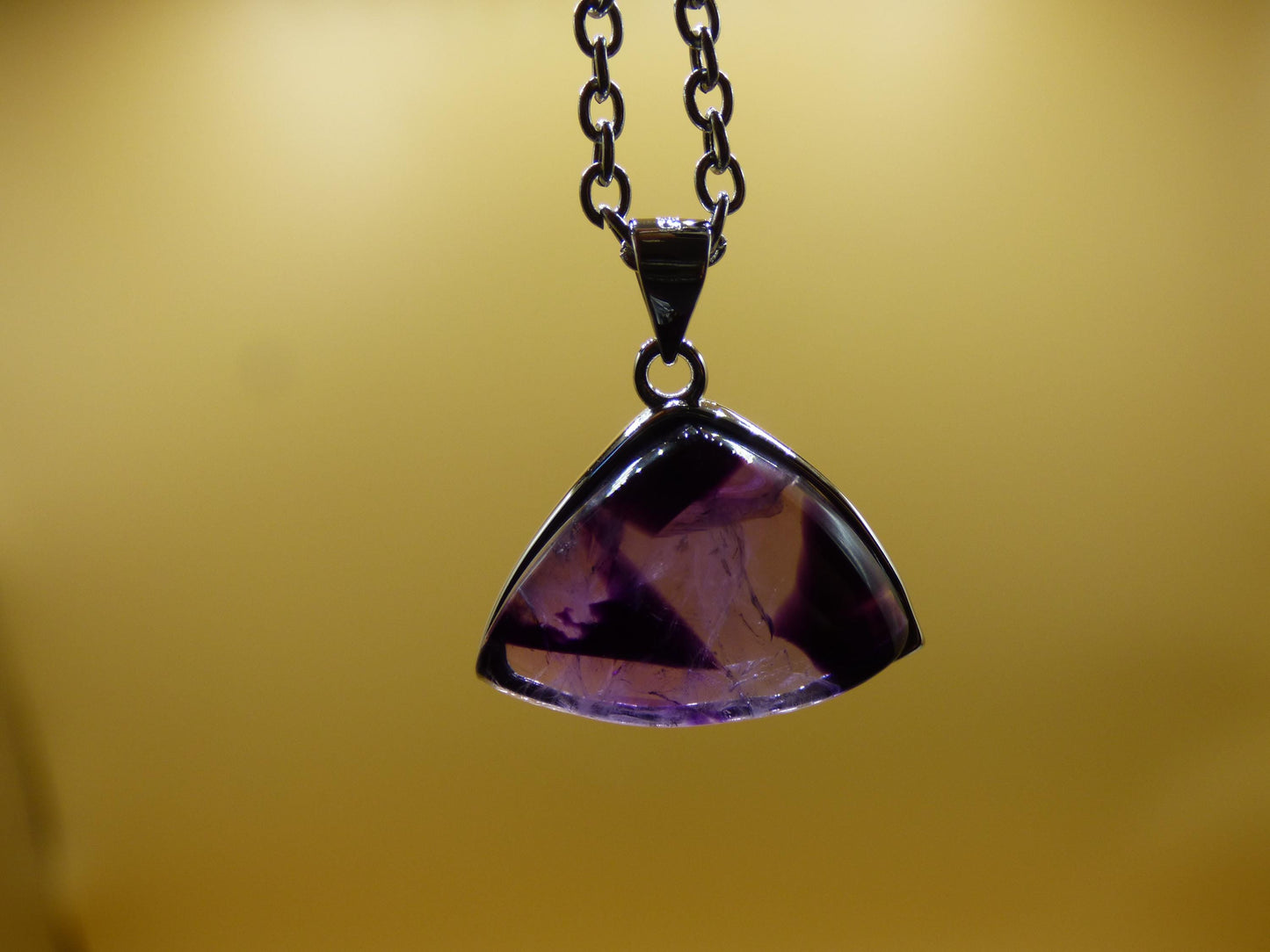 Collier en argent sterling 925 avec améthyste violette, pierre précieuse unique et rare, naturelle, noble, idéal pour un homme, une femme ou un ami.