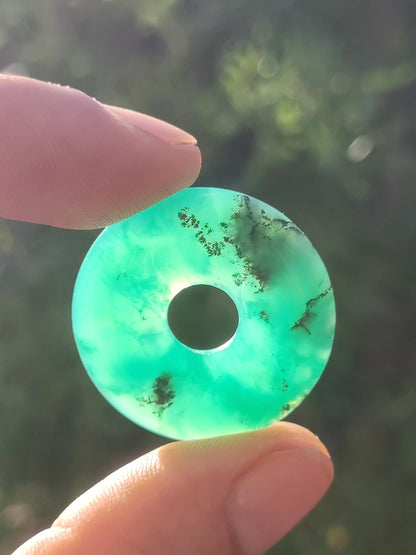 Chrysoprase Gemstone Donut Necklace Green Natural GOA Boho Hippie Ethnic Protection Symbol Healing Stone Collector Unique Man Woman He She Gift Pendant