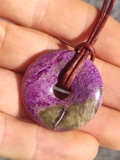 Stichtite + Serpentine ~ Gemstone Donut Necklace Pi Disc Protection Symbol Purple Violet HIPPIE Chakra Boho Ethno Healing Stone Festival Purple Rarity