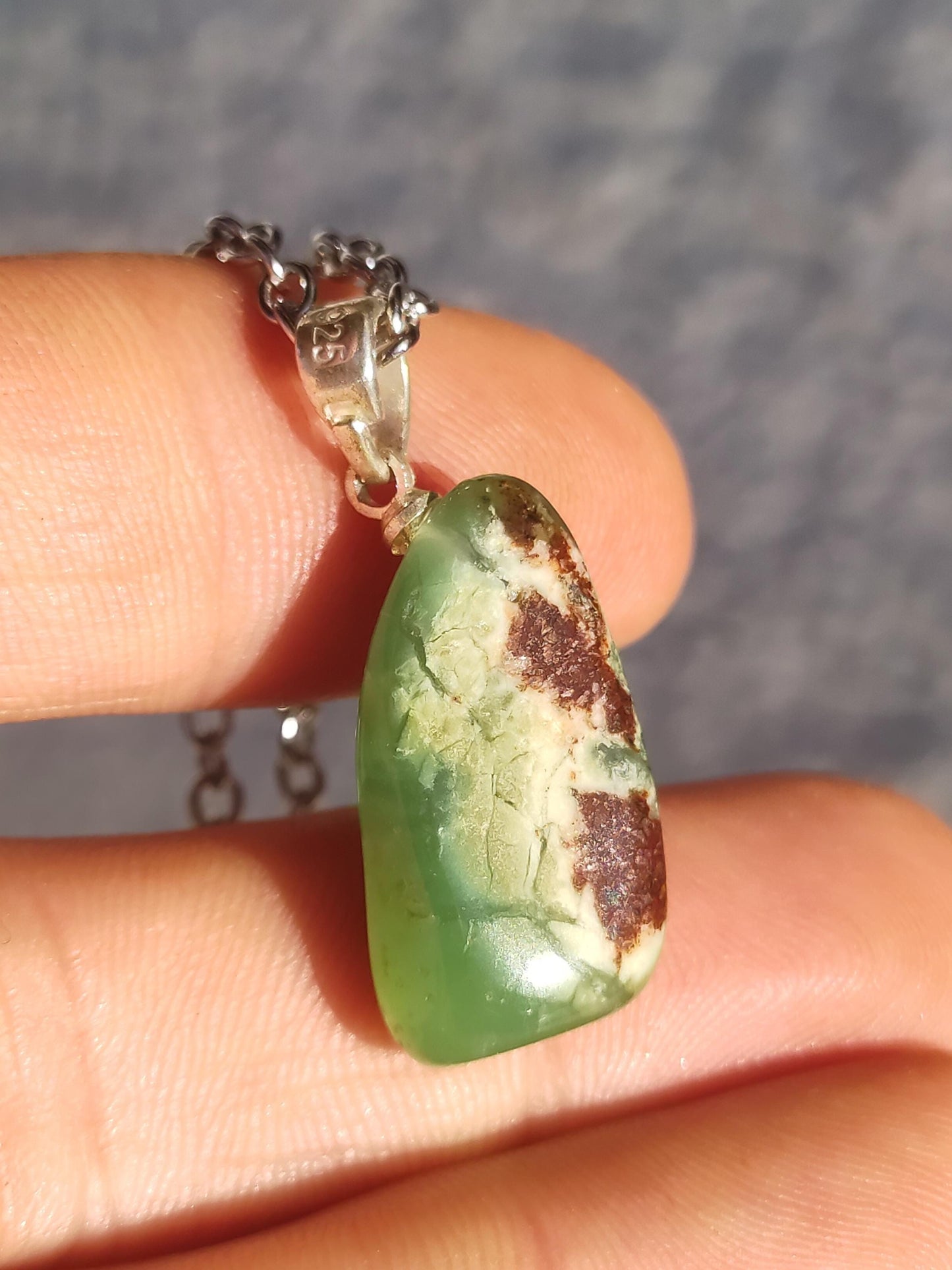 Collier en argent 925 avec œillet en chrysoprase, pendentif vert transparent, pierre de guérison naturelle, cristal, cadeau pour homme, femme, mère, père, il, elle, petite amie