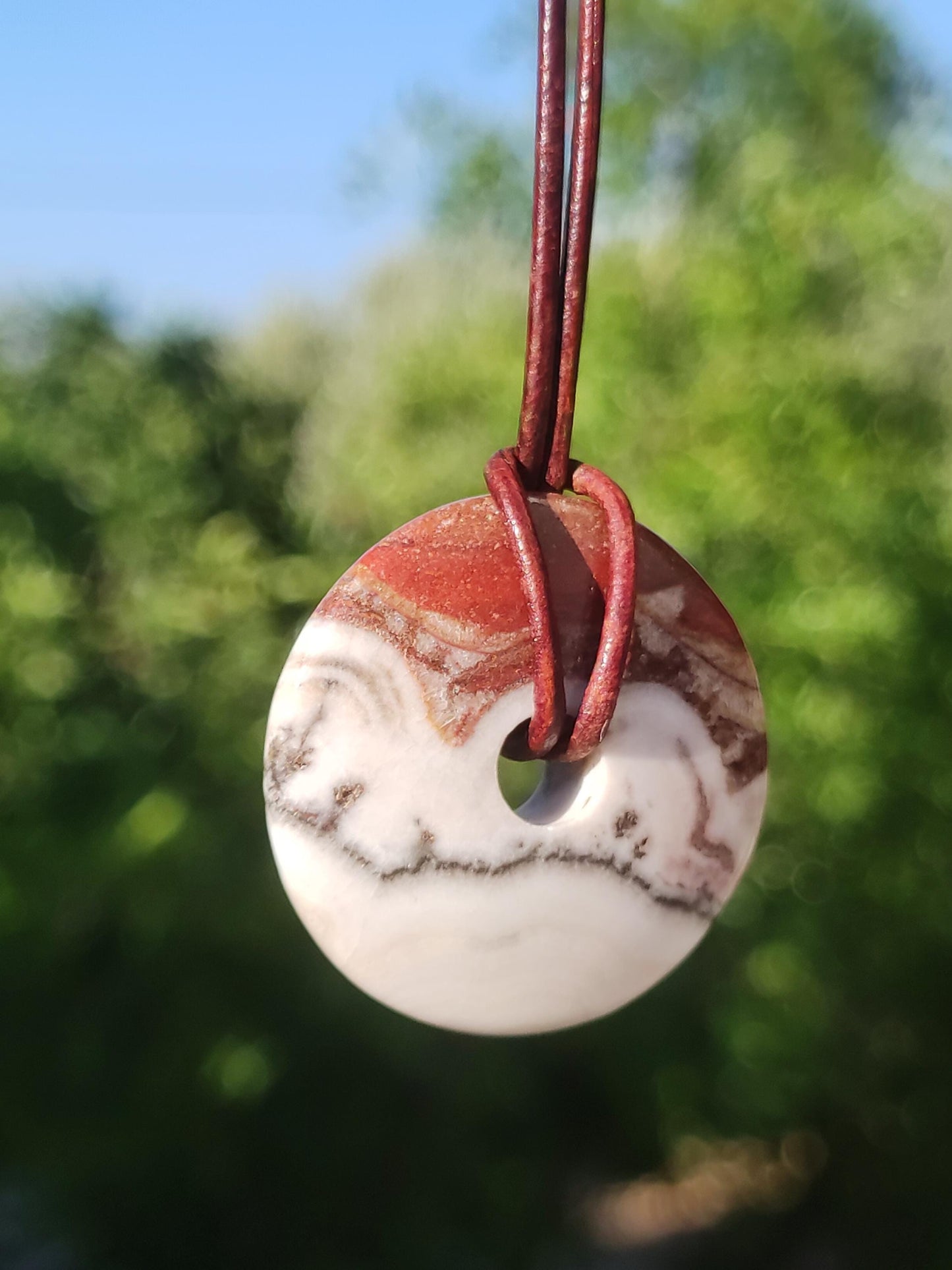 Red River Sunset Calcite ~ Donut Gemstone Collier Rond Cercle HIPPIE GOA Boho Ethno Nature Healing Stone Galaxy Universe Mica Power Stone River