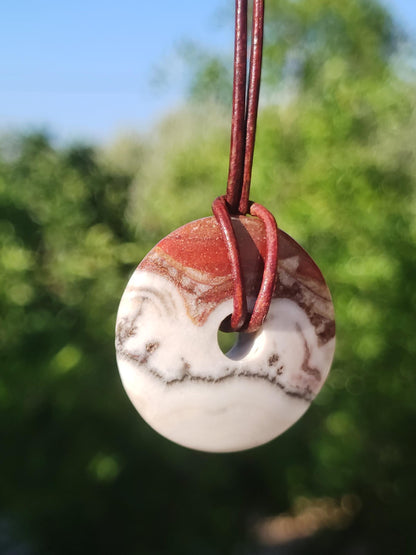 Red River Sunset Calcite ~ Donut Gemstone Collier Rond Cercle HIPPIE GOA Boho Ethno Nature Healing Stone Galaxy Universe Mica Power Stone River