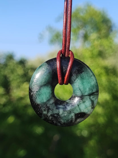 Emerald / Emerald Gemstone Necklace Green Natural Rarity Healing Stone Energy Crystal Pendant Man Woman Child Gift He Her Valentine's Day