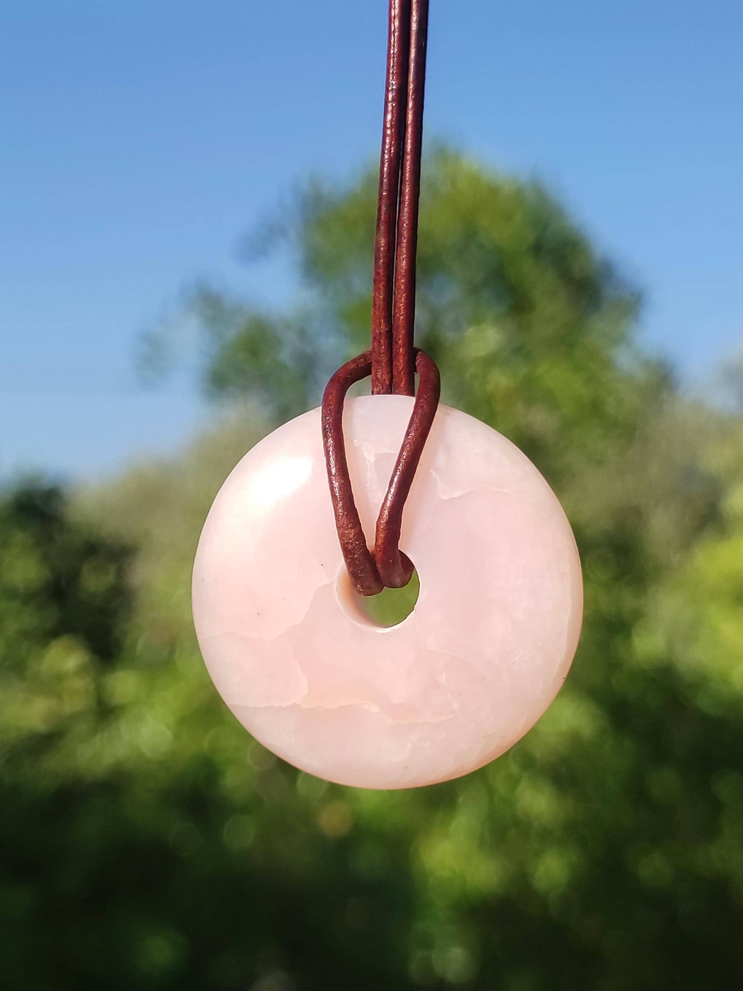 Opale andine rose - Collier de pierres précieuses HIPPIE GOA Boho Tibet Ethno Nature Donut Pierre de guérison Rareté Hommes Femmes Cadeau Pendentif He She Unique