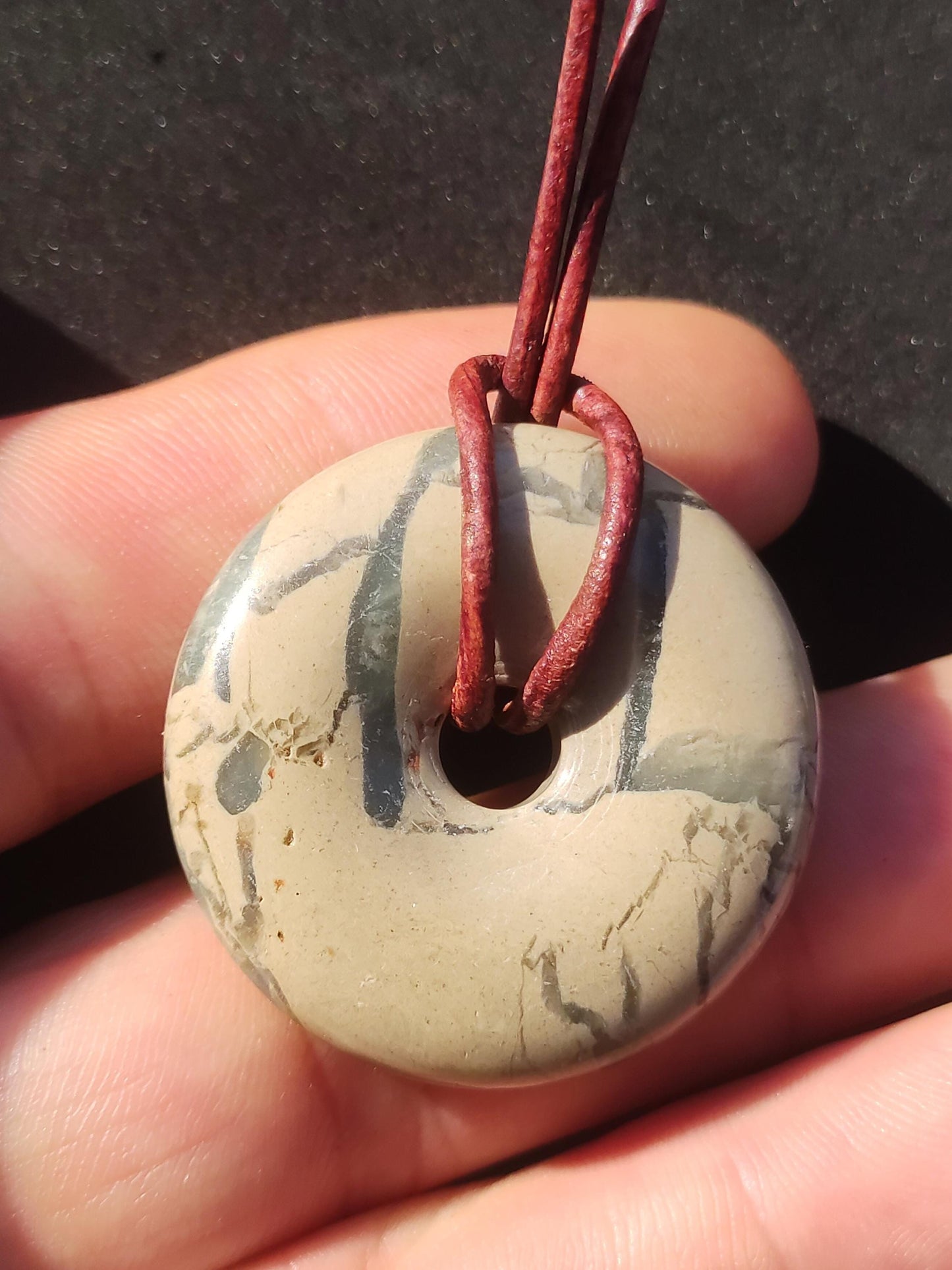 Serpentine ~ Donut 30mm ~ Collier de pierres précieuses ~HIPPIE ~GOA ~Boho ~Tibet ~Ethno ~Nature ~Donut ~Symbole de protection ~Pierre de guérison