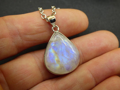 Moonstone - 925 Sterling Silver Gemstone Necklace Blue Shimmer Unique Rare Healing Stone Natural Precious Dream Man Woman He She Gift Friend