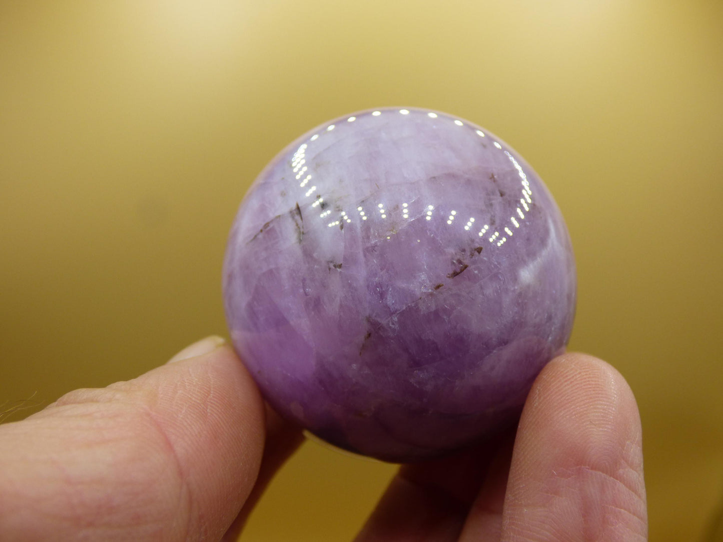 Kunzit AA rosa Schimmer Flash ~ Edelstein Kugel Deko Sphere Haus Wohn Kristall HIPPIE Heilstein Rarität Selten Geschenk Frau Geschenk Er Sie