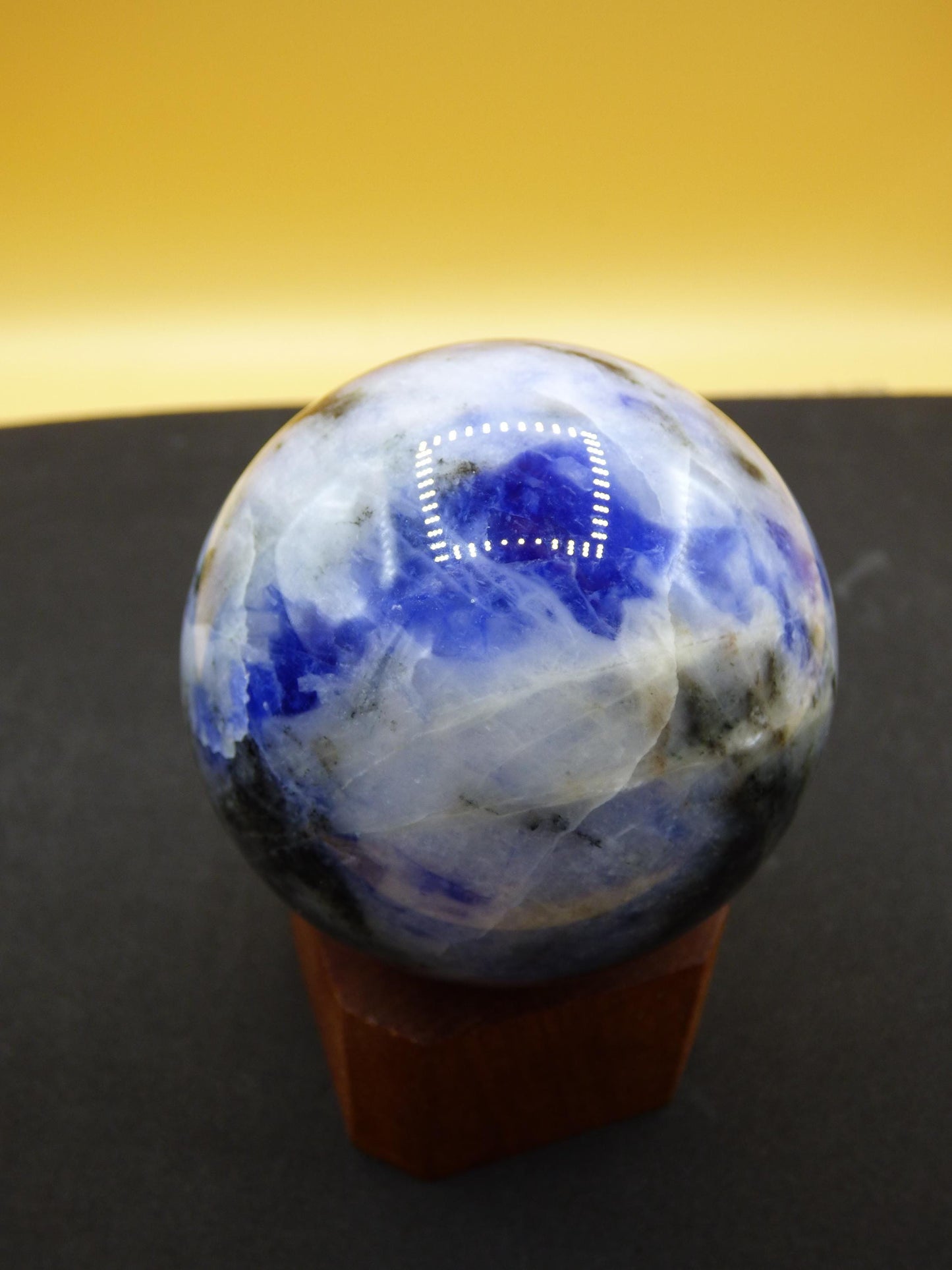 Sodalith - Edelstein Kugel Deko Sphere Massage Kristall Spielkugel Meditation Heilstein Frau Mann Geschenk Er Sie Haus Energie Traum Wohnen