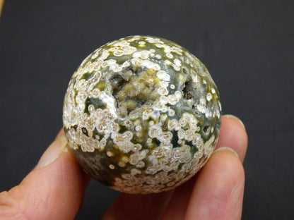 8 Adern Ocean Jaspis Orbicular grün - Edelstein Kugel Natur Heilstein Deko Kristall Geschenk Er Sie Mann Frau Haus Wohnung Energie Selten