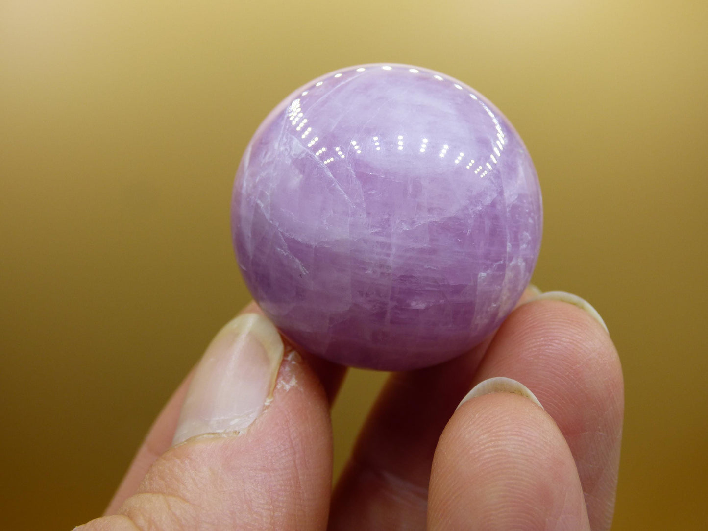 Kunzit A rosa Schimmer Flash ~ Edelstein Kugel Deko Sphere Haus Wohn Kristall HIPPIE Heilstein Rarität Selten Geschenk Frau Geschenk Er Sie