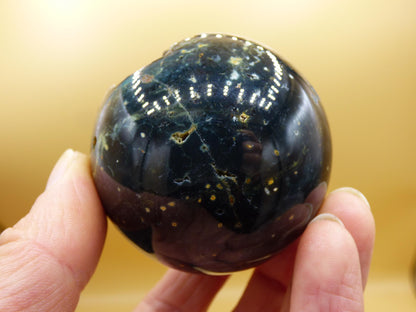 8 Adern Ocean Jaspis Orbicular grün - Edelstein Kugel Natur Heilstein Deko Kristall Geschenk Er Sie Mann Frau Haus Wohnung Energie Selten