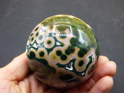 Sphère de jaspe océanique orbiculaire XXL à 8 veines, qualité AAA, vert et rouge - Pierre précieuse naturelle aux vertus curatives, cristal décoratif, cadeau idéal pour lui/elle, homme/femme, énergie, rare