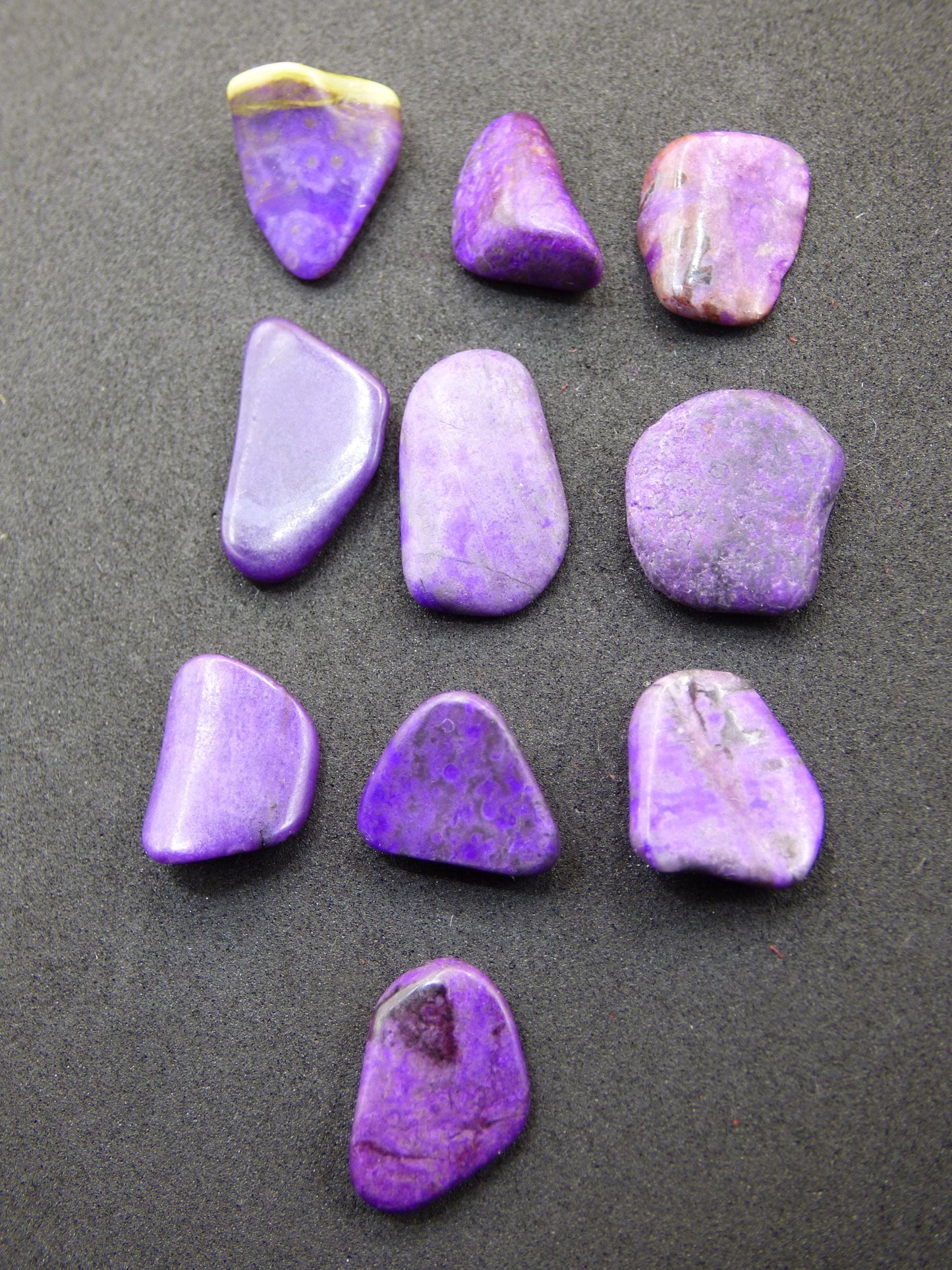 Sugilite ~ pierre décorative pierre de guérison méditation énergie pierre précieuse tambour pierre cristal énergie minérale violet rose investissement investissement naturel
